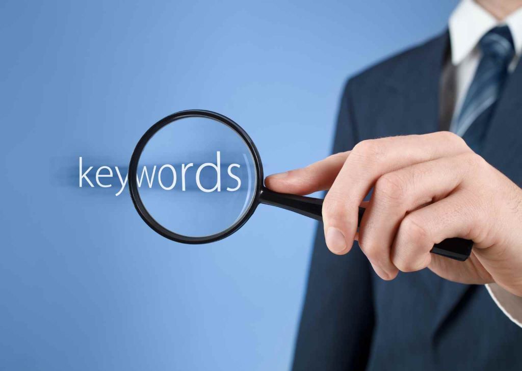 Perbedaan Long Tail Keyword dan Short Tail Keyword